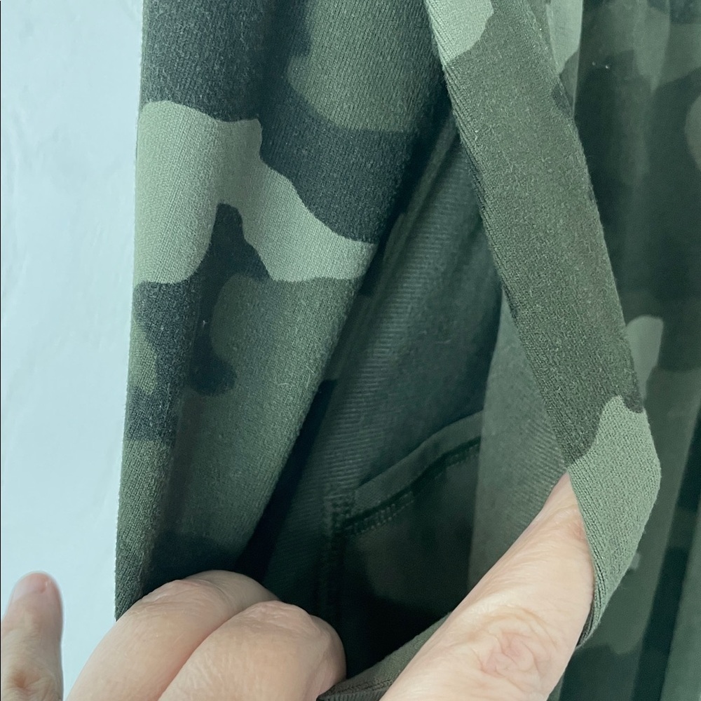 Lululemon Ready To Rulu HR Jogger HCMO Camo Green Rare Size 6 - Picture 6 of 12